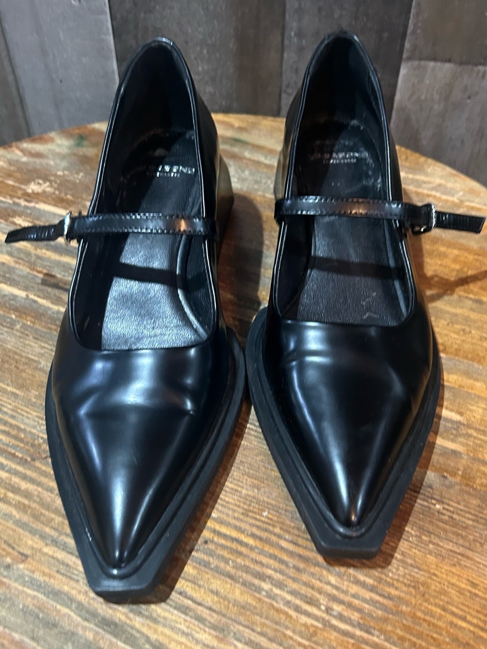 Vagabond Black Pointed Mary Jane Flats